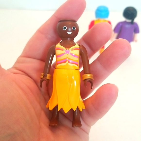 Playmobil Five Different Figures - Picture 6 of 9